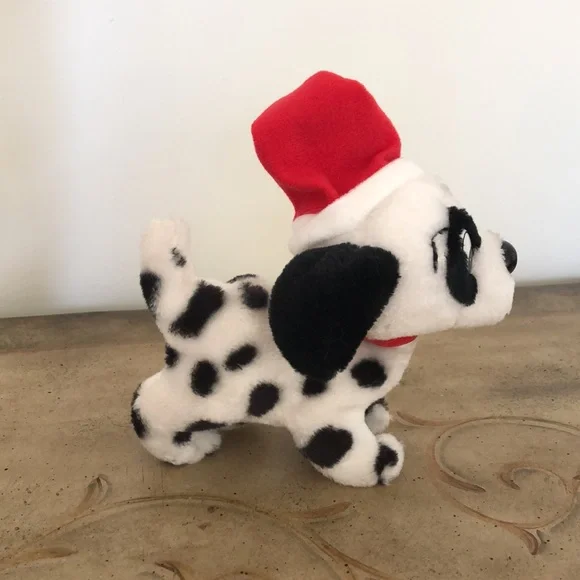 WALT DISNEY’S 101 DALMATIAN SANTA PLUSH PUPPY - Picture 4 of 6